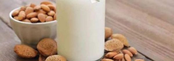 牛奶当水喝2年的危害