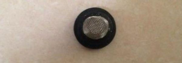 纽扣变质褪色怎么处理