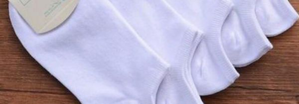 怎么防止白袜子变黄