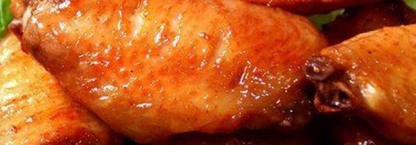 鸡翅先腌制还是先焯水