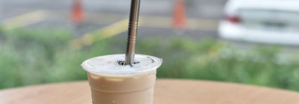 喝咖啡需要吸管吗