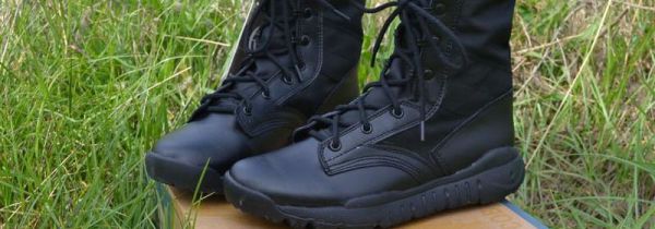 皮鞋放久了脱胶怎么办