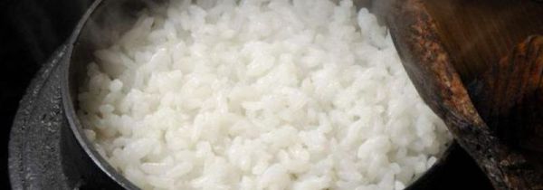 煮饭省电还是保温4个小时省电