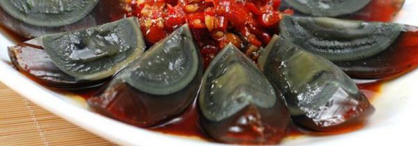 皮蛋可以和螃蟹一起吃吗?