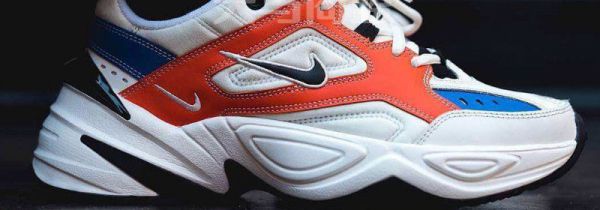 耐克m2k后面几个孔