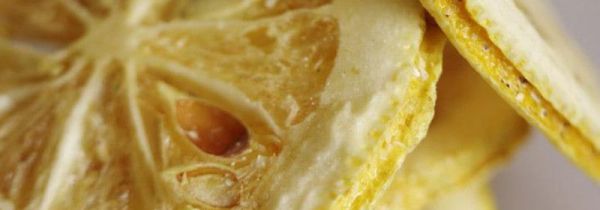 冻干柠檬片变成褐色