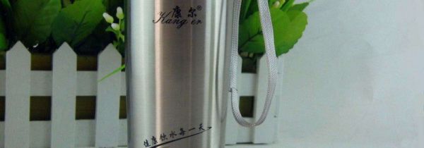 保温杯上的字如何去除