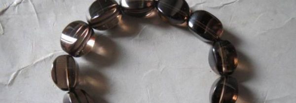 什么人不适合戴黑水晶