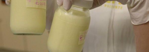 母乳能不能开水隔着烫