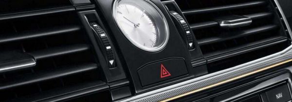 汽车开暖风按键图解