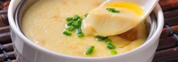 鸡蛋羹是白色的原因