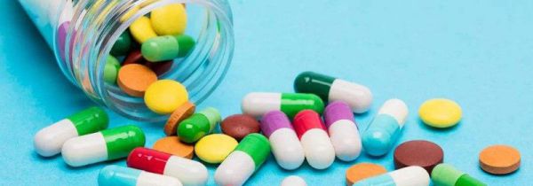 蜂蜜水能和药一块吃吗