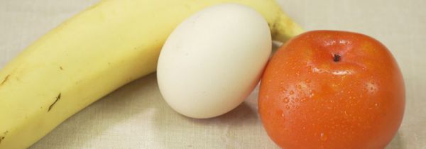 鸡蛋不能和什么一起吃