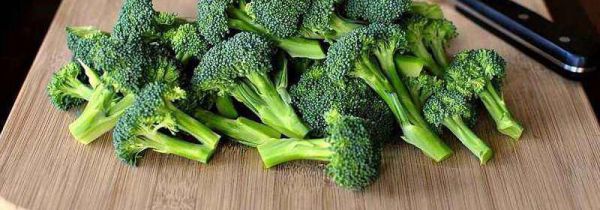 西兰花焯水用冷水还是热水