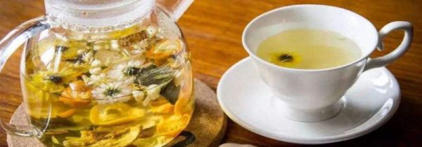 菊花泡水变绿色能喝吗