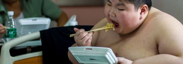 吃饭吃快了会怎样