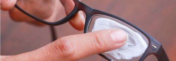 眼镜片有划痕怎么修复