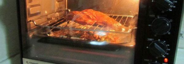 烤箱中途怎么翻面