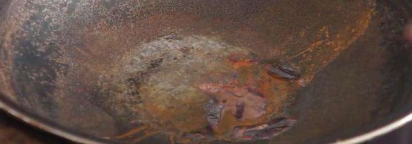 铁锅生锈还能用吗