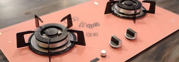 燃气灶打着火燃一会就熄灭了