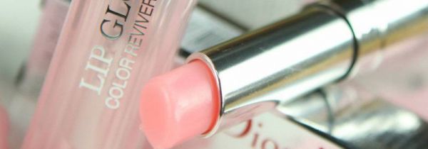 润唇膏可以带上飞机吗