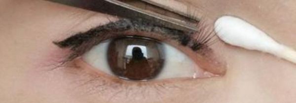 假睫毛胶水怎么卸