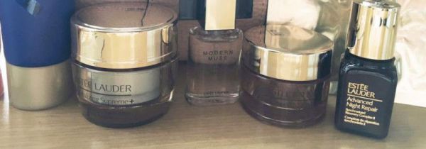 雅诗兰黛日期怎么看