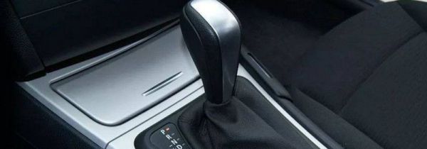 自动挡汽车挡杆图介绍