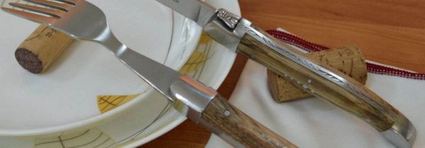 西餐刀叉摆放暗语六种