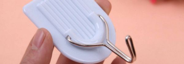 墙上挂钩粘不住怎么办