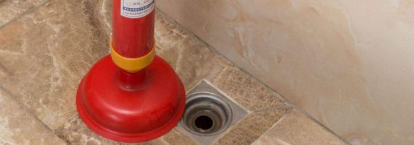 下水道拐弯堵了怎么办