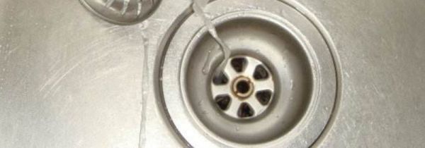 下水道水猛了水往上冒