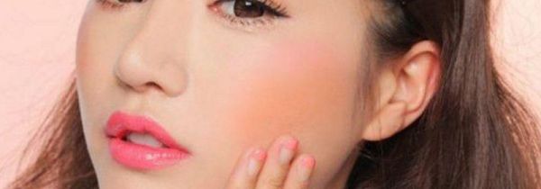 没有刷子怎么上腮红