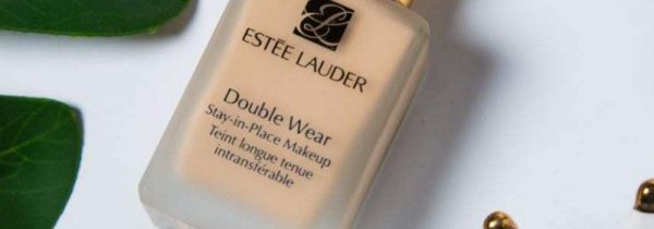 雅诗兰黛1w1白还是1c1