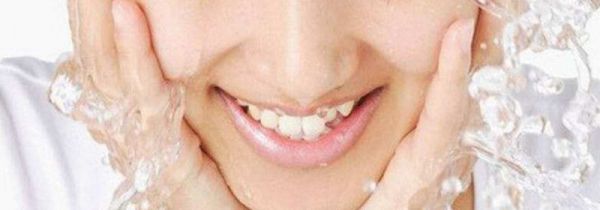 晚上护肤三步骤