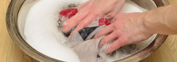 雪纺衣服染色怎么洗掉