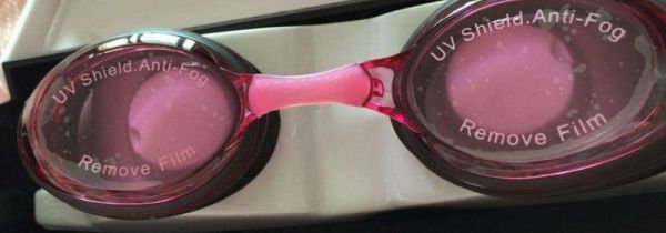 怎样清洗泳镜上的旦清