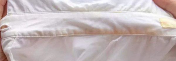 出汗衣服上有白色汗渍是什么原因
