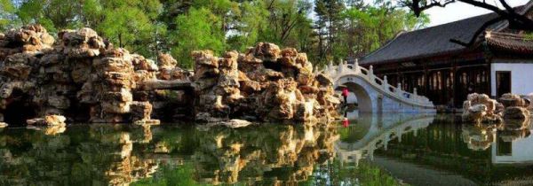 适合七八月旅游的城市