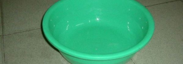 塑料盆变形了怎么办