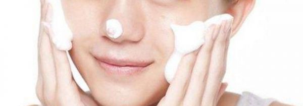 控油洗面奶能去黑头吗