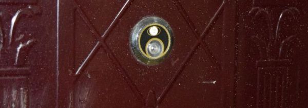 防盗门上的猫眼怎么拆