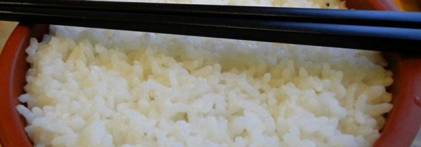 蒸米饭可以放小米吗