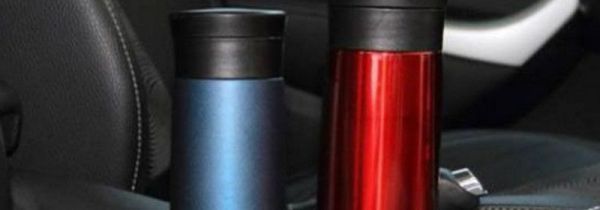 保温杯可以放行李箱里托运吗