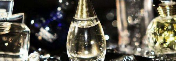 香水味怎么去除