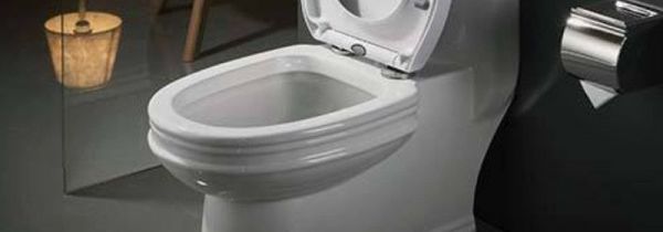 马桶下水不畅咕嘟咕嘟