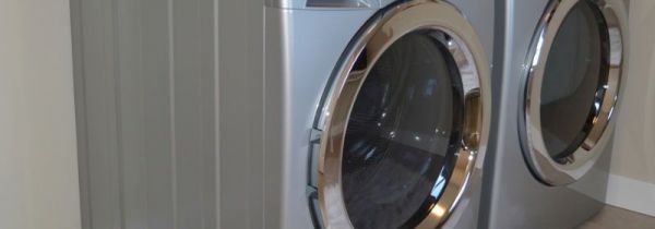 内衣可以和衣服一起放洗衣机洗吗