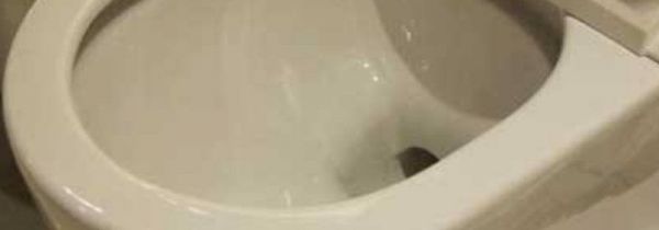 马桶冲水慢无力没漩涡