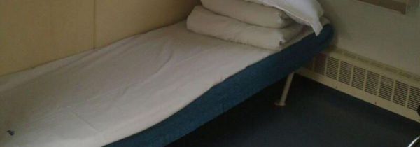 硬卧和软卧哪个舒服