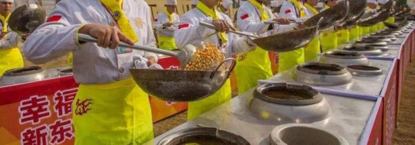 厨师为什么要翻锅